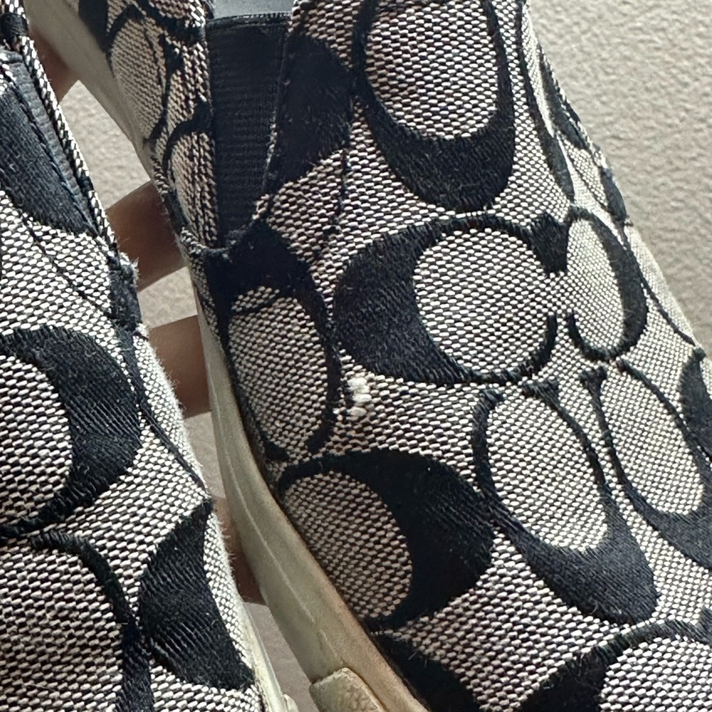 Coach Monogram Black and White Slip-Ons - Picture 3 of 13